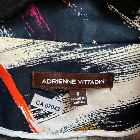 Adrienne Vittadini Multicolor Abstract Trench Belted Jacket Dress Sz 8 - Picture 5 of 10